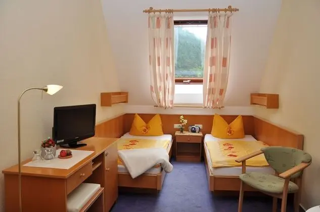 İki Ayrı Yataklı Oda