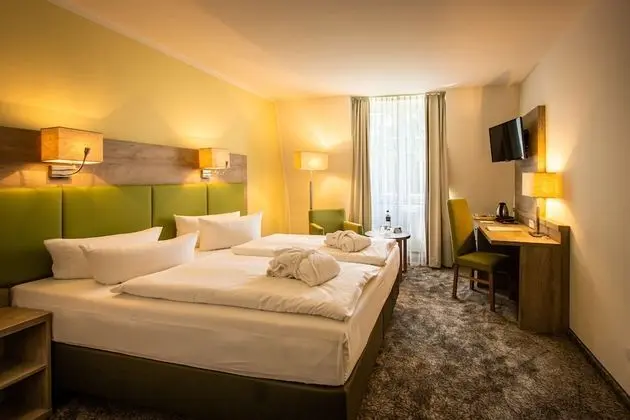 Comfort Tek Büyük Yataklı Oda