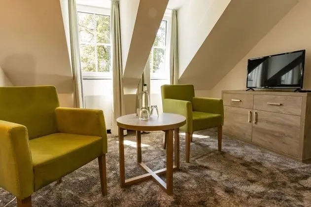 Premium Büyük Yataklı Tek Kişilik Oda