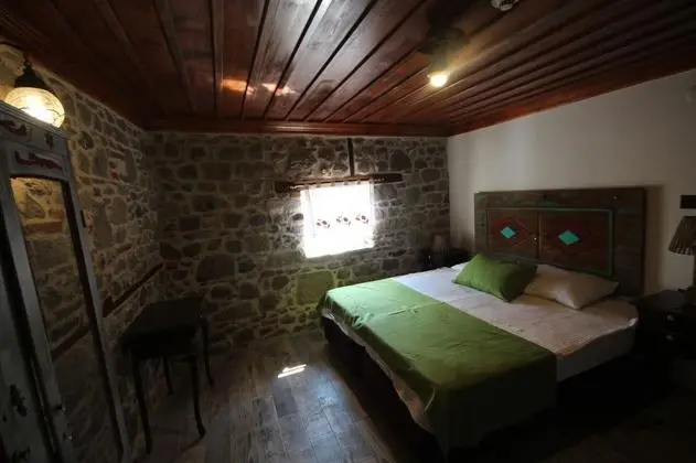 Çift Kişilik, Manzarasız