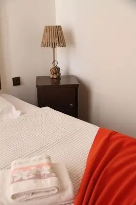 Deluxe Room 5