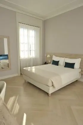Superior Tek Büyük Yataklı Oda