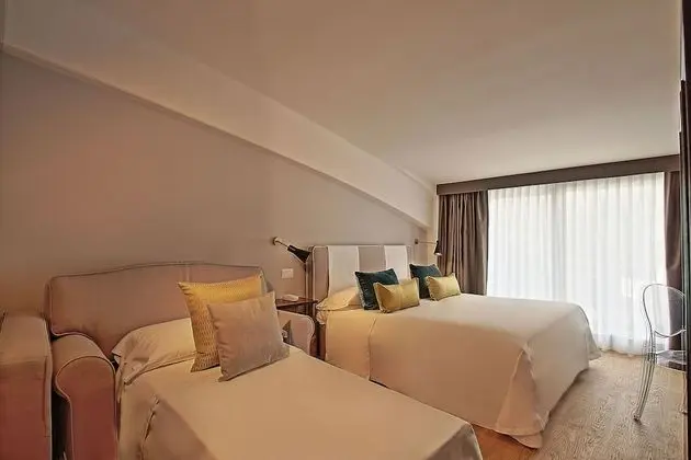 Classic Tek Büyük Yataklı Oda