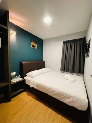 Standard Tek Büyük Yataklı Oda