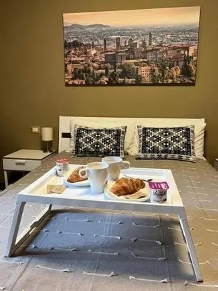 Oda, 1 Çift Kişilik Yatak ve Çekyat, Banyolu/Duşlu