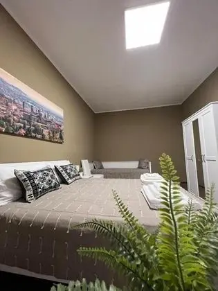 Oda, 1 Çift Kişilik Yatak ve Çekyat, Banyolu/Duşlu