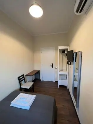 Oda, 1 Tek Kişilik XL Yatak, Ortak Banyo