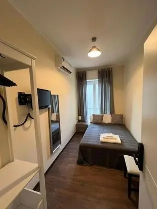 Oda, 1 Tek Kişilik XL Yatak, Ortak Banyo