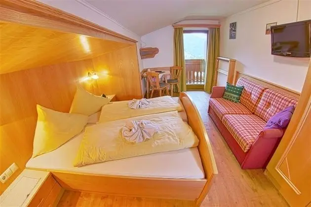 Family Oda, 2 Yatak Odası, Balkon, Dağ Manzaralı