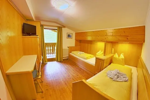 Family Oda, 2 Yatak Odası, Balkon, Dağ Manzaralı