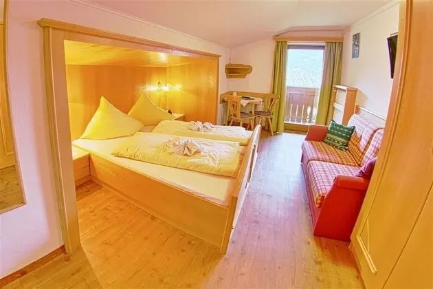 Family Oda, 2 Yatak Odası, Balkon, Dağ Manzaralı