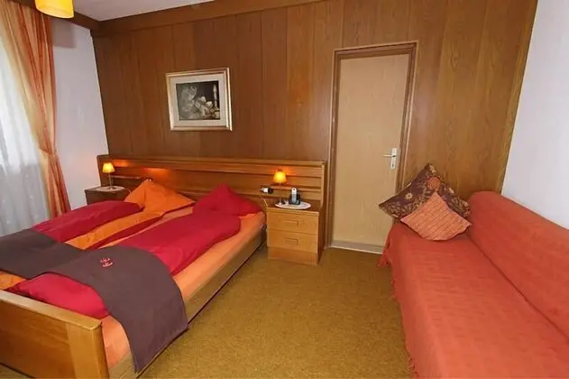 Tek Büyük Yataklı Oda, Dağ Manzaralı