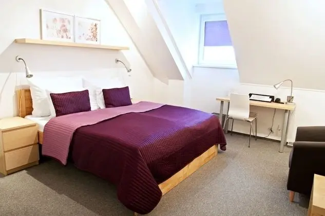 Tek Büyük Yataklı Oda