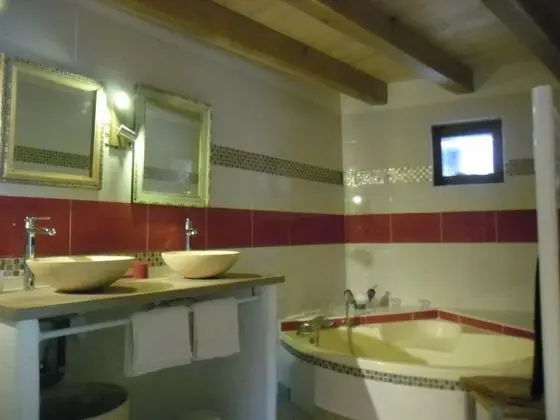 Deluxe Tek Büyük Yataklı Oda (Santa Anita)