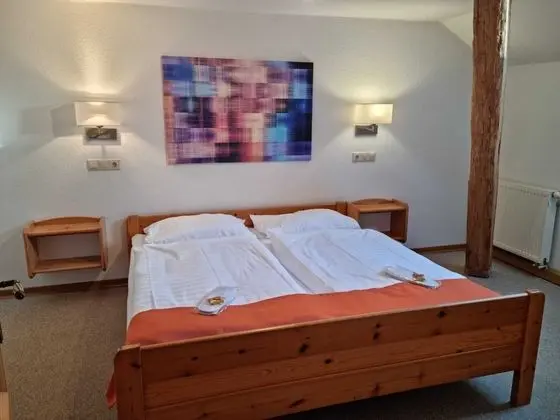 Tek Büyük Yataklı Oda