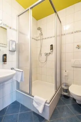 Tek Büyük Yataklı Oda, Özel Banyo
