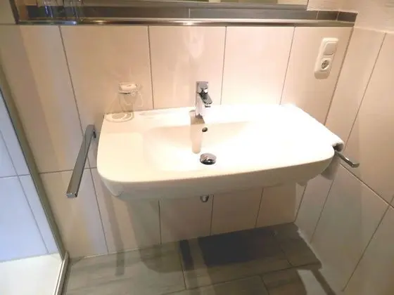 Standard Tek Büyük Yataklı Oda, Dağ Manzaralı (DZA)