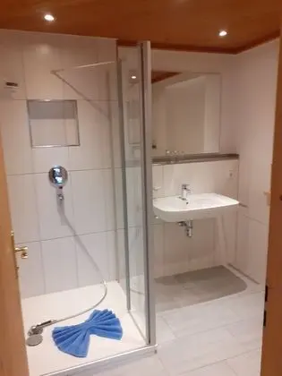 Standard Tek Büyük Yataklı Oda, Dağ Manzaralı (DZA)