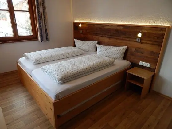 Standard Tek Büyük Yataklı Oda, Dağ Manzaralı (DZA)