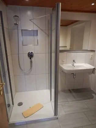 Standard Tek Büyük Yataklı Oda, Dağ Manzaralı (DZA)