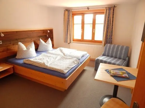 Standard Tek Büyük Yataklı Oda, Dağ Manzaralı (DZA)