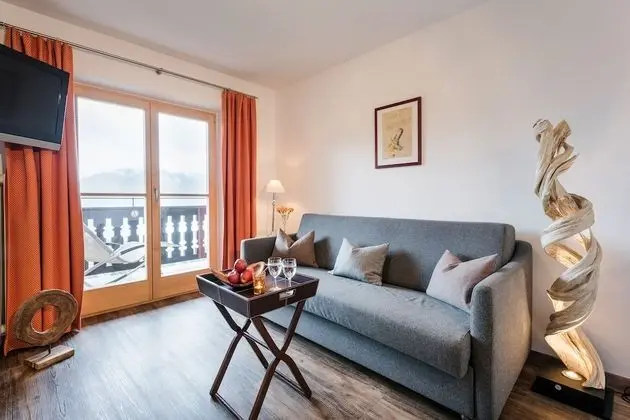 Senior Süit, 1 Yatak Odası, Balkon, Göl Manzaralı
