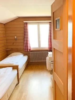 Basic İki Ayrı Yataklı Oda