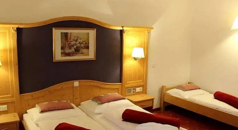 Tek Büyük Yataklı Oda, Balkon