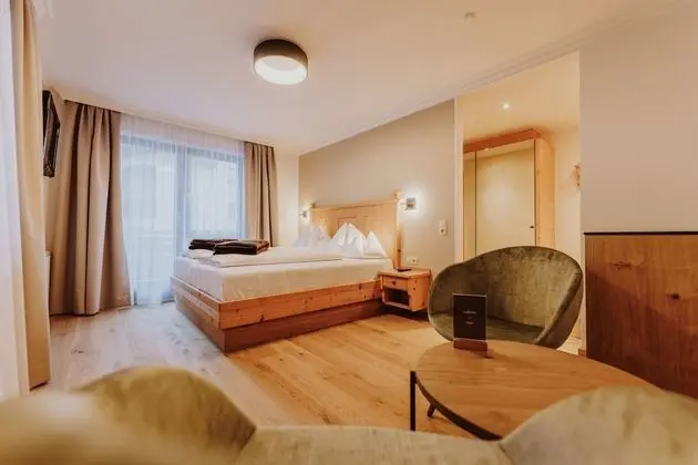 Classic Tek Büyük Yataklı Oda, Balkon, Ek Bina