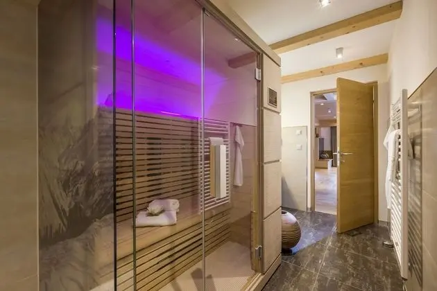 Standard Apart Daire, Ek Bina