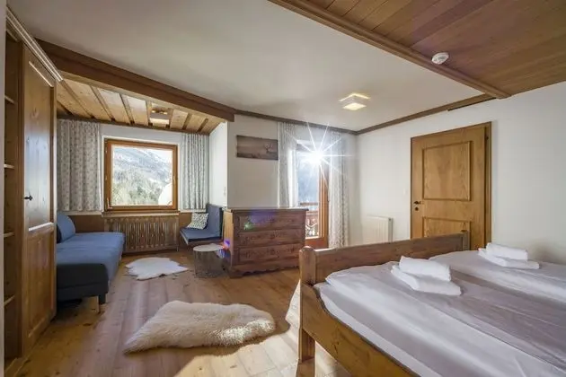 Deluxe Tek Büyük Yataklı Oda, Balkon, Dağ Manzaralı