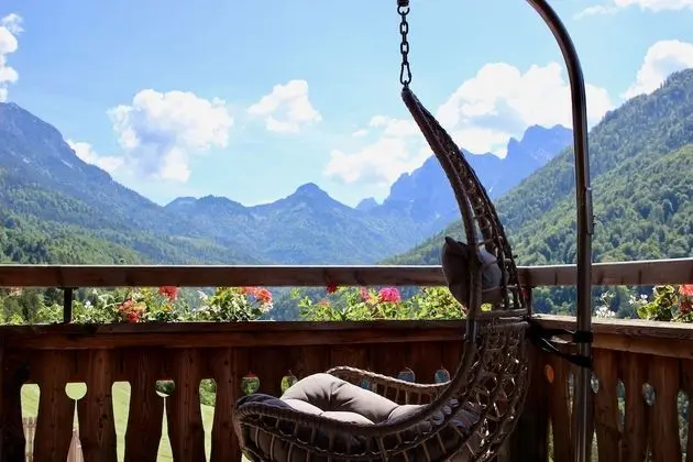 Deluxe Tek Büyük Yataklı Oda, Balkon, Dağ Manzaralı