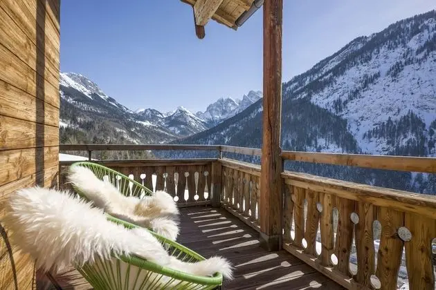 Deluxe Tek Büyük Yataklı Oda, Balkon, Dağ Manzaralı