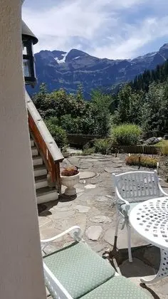 Stüdyo, Dağ Manzaralı, Dağ Yamacı