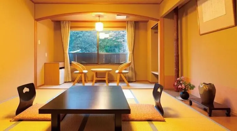 Traditional Oda (Japanese Style)