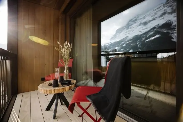 Luxury Oda (with Eiger View)
