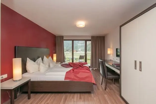 Süit, Balkon, Dağ Manzaralı (Abendrot)