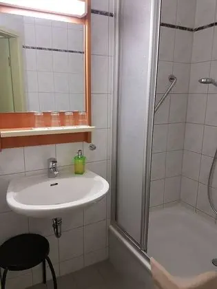Tek Kişilik Oda