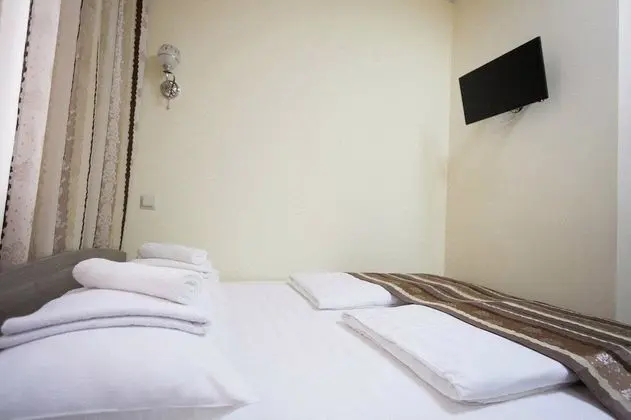 Economy Tek Büyük Yataklı Oda