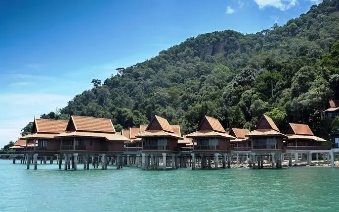 Premier Dağ Evi (On Water)
