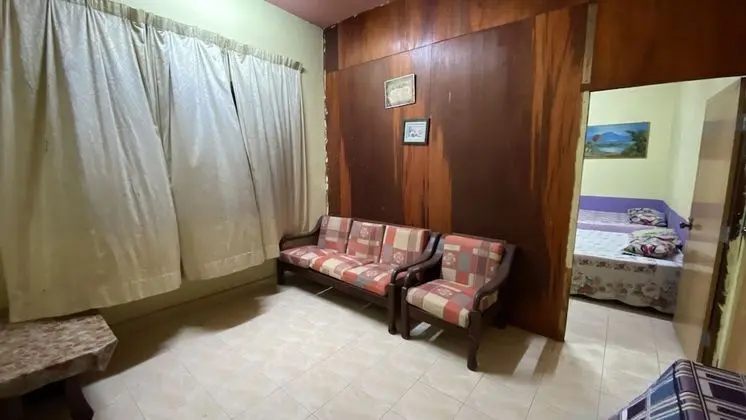 Tek Büyük Yataklı Oda (With Fan)