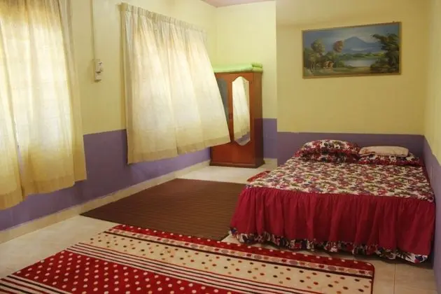 Tek Büyük Yataklı Oda (With Fan)