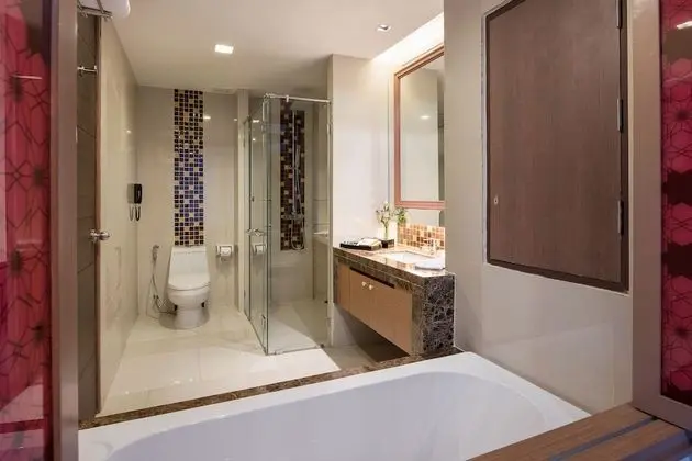 Luxury Tek Büyük veya İki Ayrı Yataklı Oda, Şehir Manzaralı