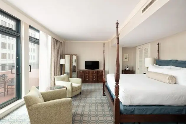 Premium Oda, 1 En Büyük (King) Boy Yatak, Balkon, Şehir Manzaralı