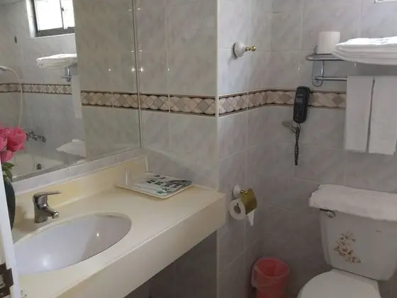 Deluxe Üç Kişilik Oda