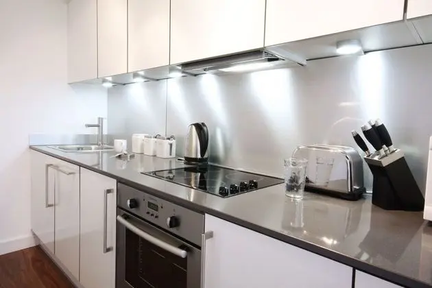 Apart Daire, 1 Yatak Odası (Mosaic SL1 2ER)