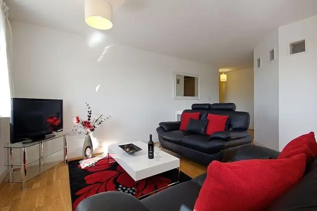 Apart Daire, 2 Yatak Odası, 2 Banyolu (Pavilions SL4 5GE)