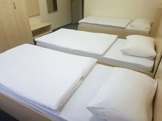 Standard Üç Kişilik Oda, 3 Tek Kişilik Yatak