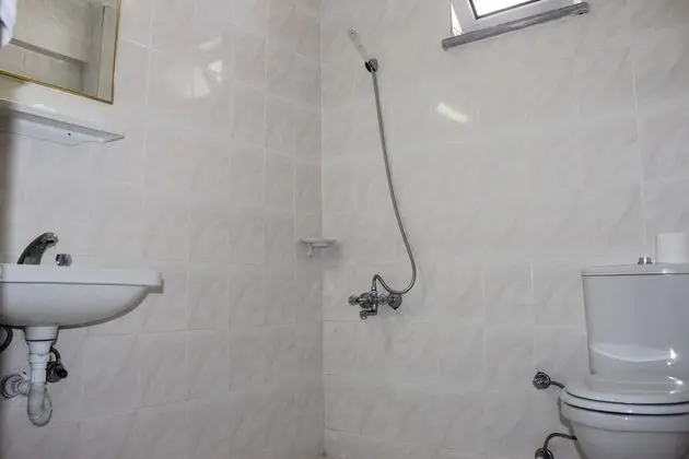 Standard Tek Büyük veya İki Ayrı Yataklı Oda, Deniz Manzaralı