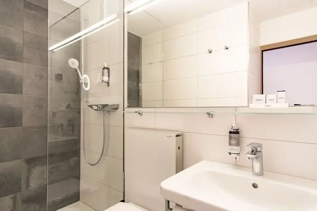 Business Tek Kişilik Oda, Balkon